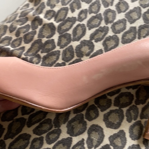 Coach pale pink patent leather pumps 8 - Picture 9 of 11